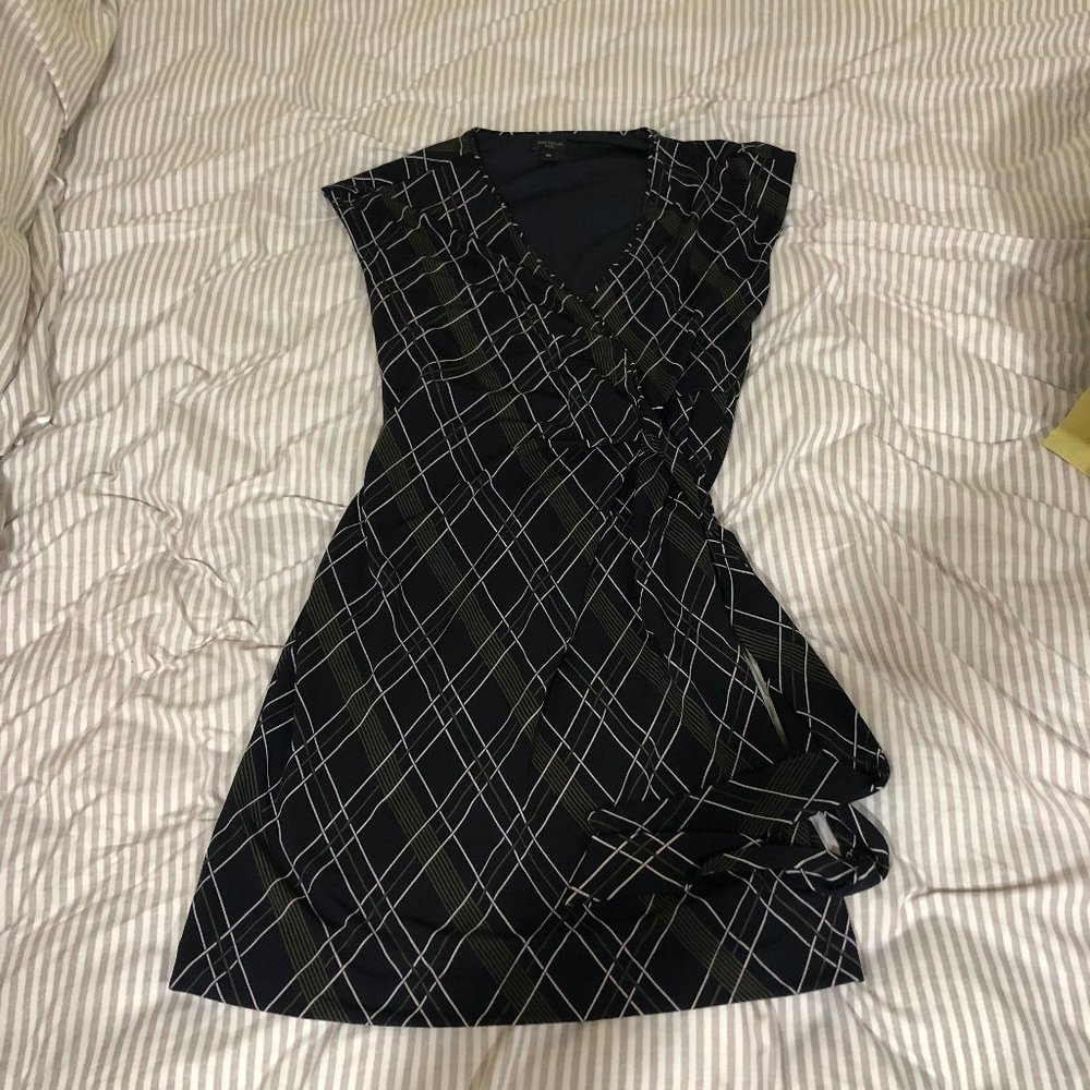 Women's ANN TAYLOR plaid wrap dress size 00P NWOT